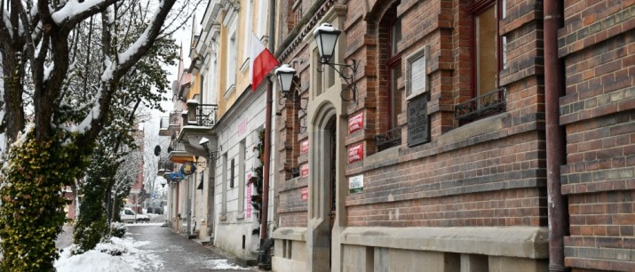 Zakończono remont elewacji budynku Urzędu Miasta i Gminy Myślenice