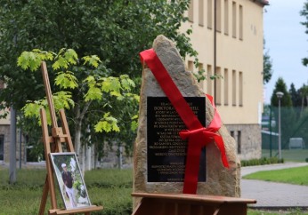 Odsłonięcie pomnika ku pamięci Emila Bieli