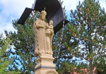 Zakończono remont kapliczki Matki Boskiej Różańcowej w Myślenicach oraz kapliczki Chrystusa Nazareńskiego w Osieczanach