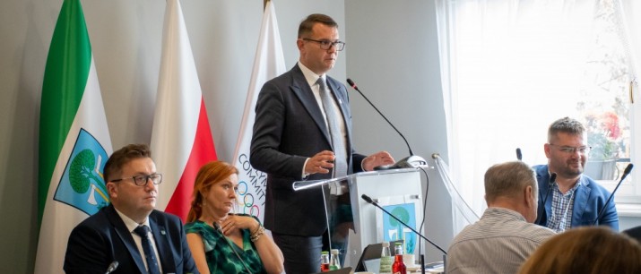 Burmistrz Miasta i Gminy Myślenice Jarosław Szlachetka z absolutorium i wotum zaufania!