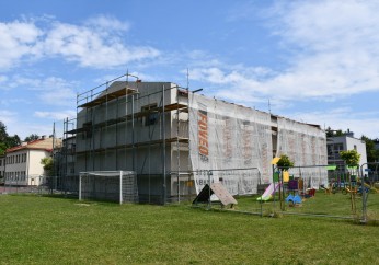 Gruntowne remonty w Szkole Podstawowej nr 4 i Przedszkolu Samorządowym nr 1 w Myślenicach